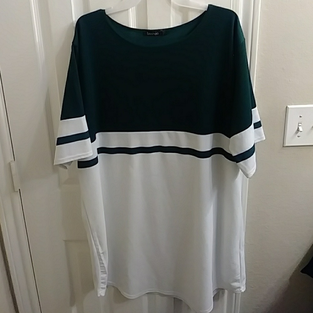 Boohoo top